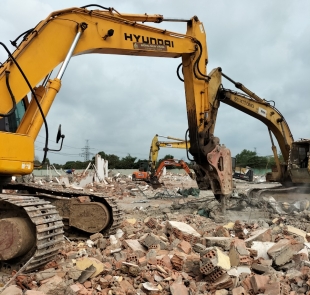 PHÁ DỠ CÔNG TRÌNH 